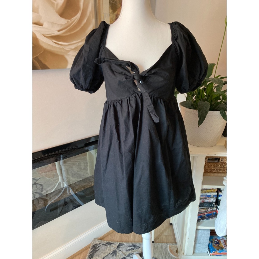 Wild Fable Babydoll Dress Medium Black Puff Sleeve Smocked Romantic Cutout
